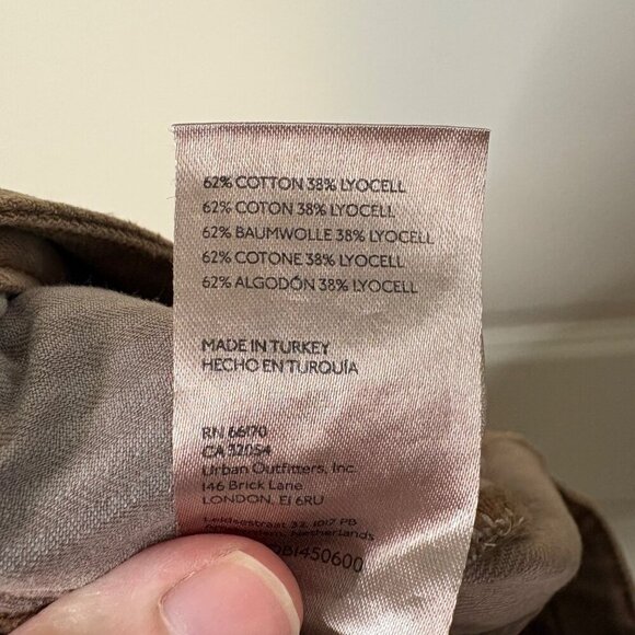 Free People Makai High Rise Cutoff Distressed Shorts In Color Brown Size 25 - Picture 10 of 11